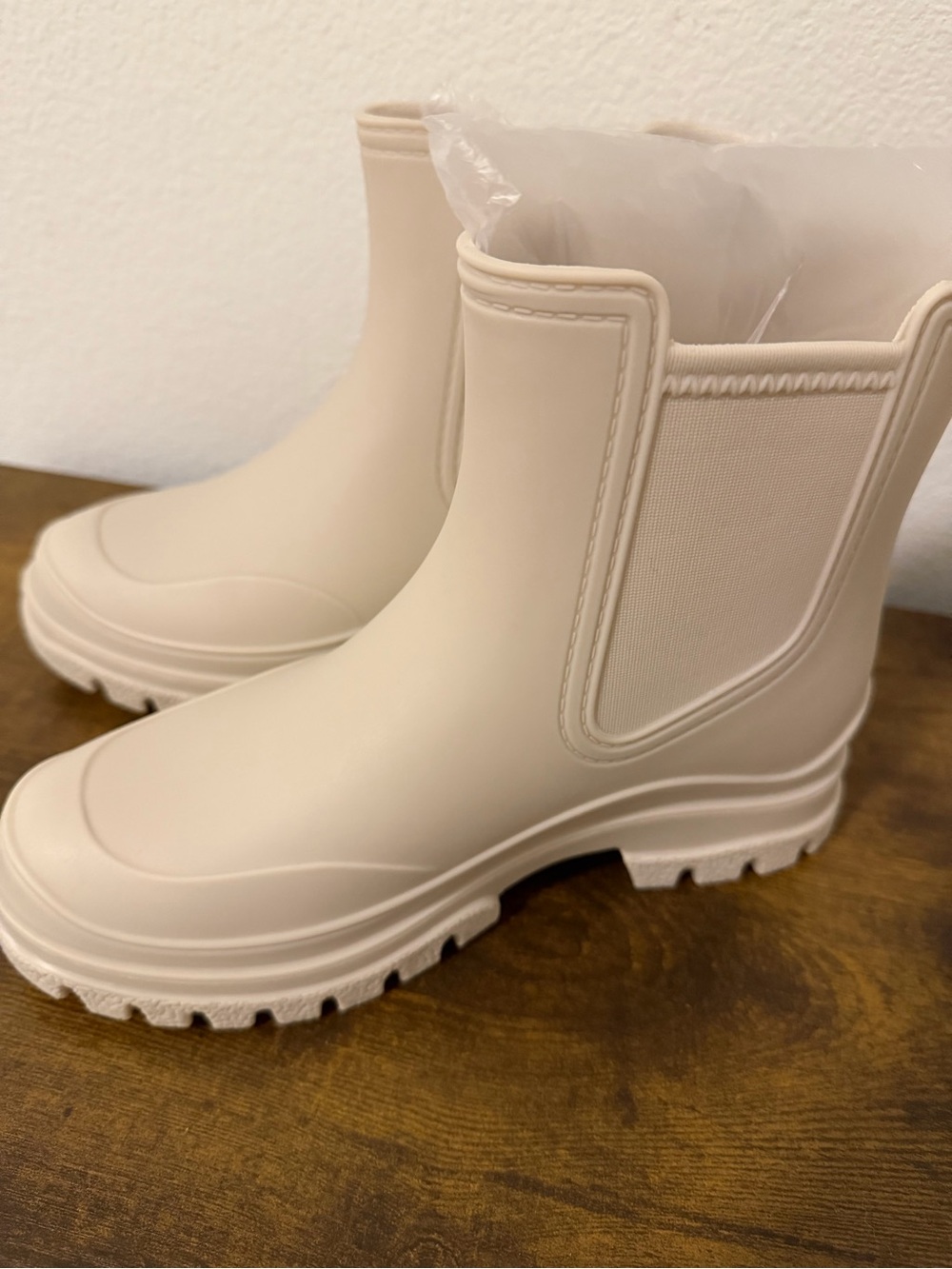 & Other Stories Cream Chelsea Rain Boots